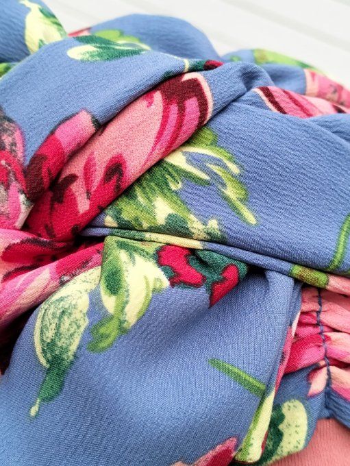 Bonnet chimio foulard intégré fabriqué en Vendée   "Floral" 