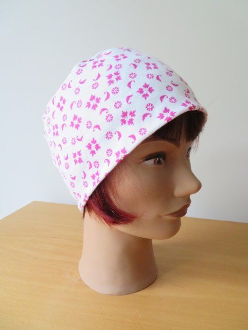 Bonnet chimio basic "mosaïque rose" fabriqué en Vendée 