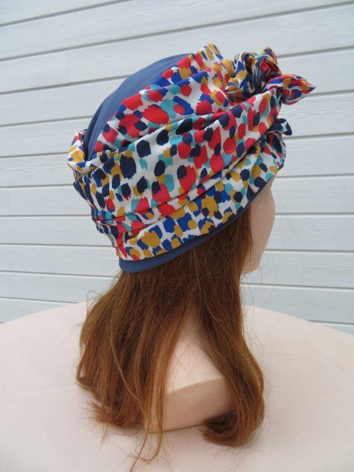 Bonnet chimio foulard intégré fabriqué en Vendée   "Eclat de couleurs"