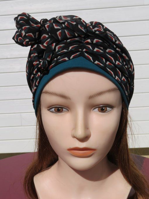 Bonnet chimio foulard intégré fabriqué en Vendée   "Chic Parisien" 