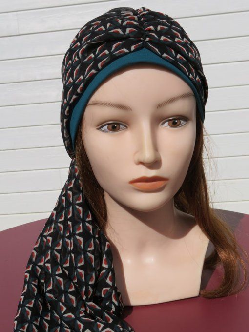 Bonnet chimio foulard intégré fabriqué en Vendée   "Chic Parisien" 